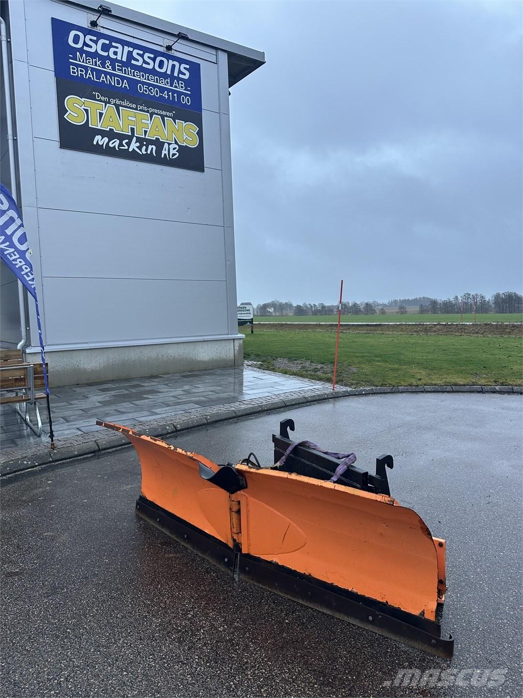Pronar PU 2100 Snöblad och plogar