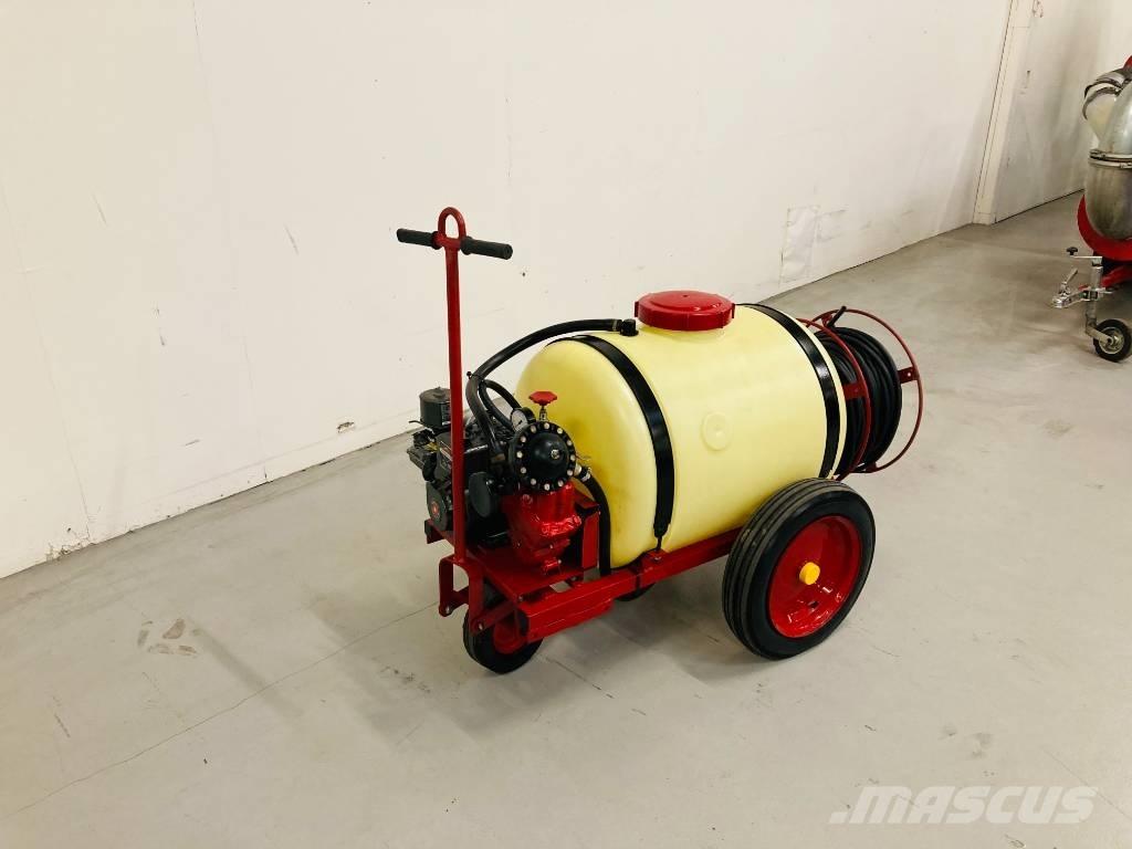 Hardi TR3-200 Dragna sprutor