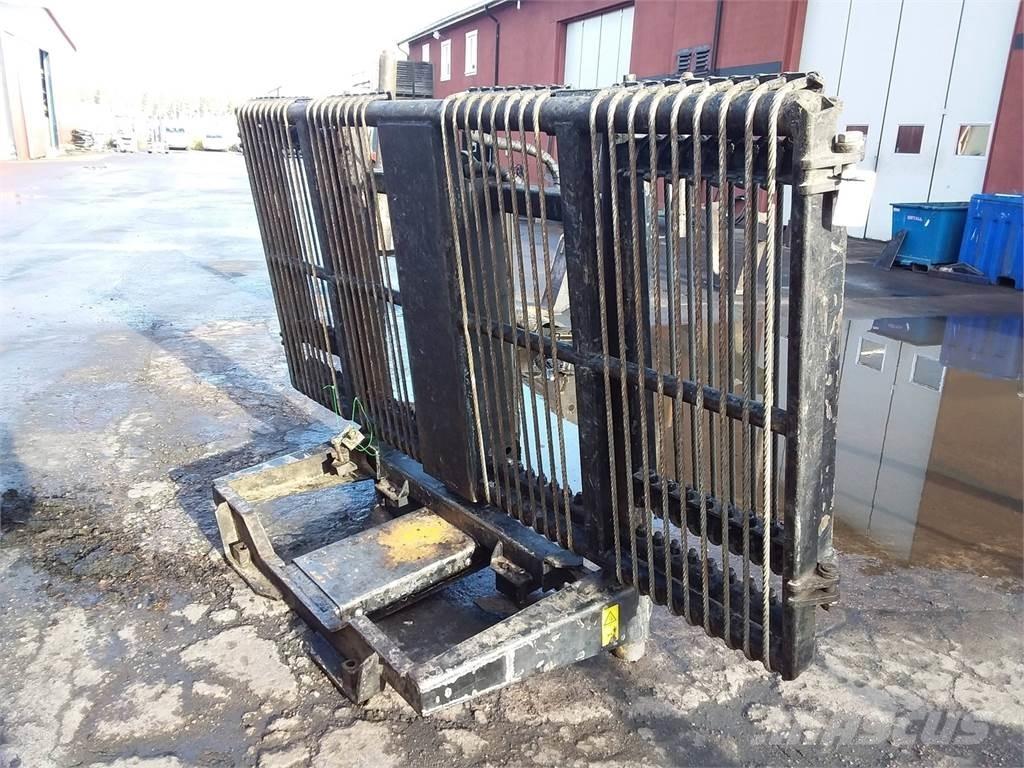 John Deere 1510E Redskap till skogsmaskiner