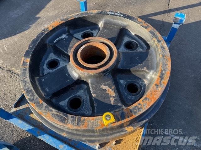 CAT 6020 NEW IDLER Band, kedjor och underreden