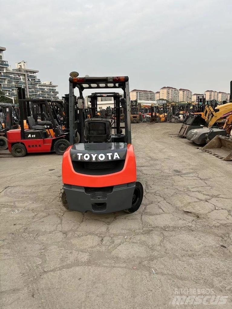 Toyota Toyota8F FD30 Dieselmotviktstruckar