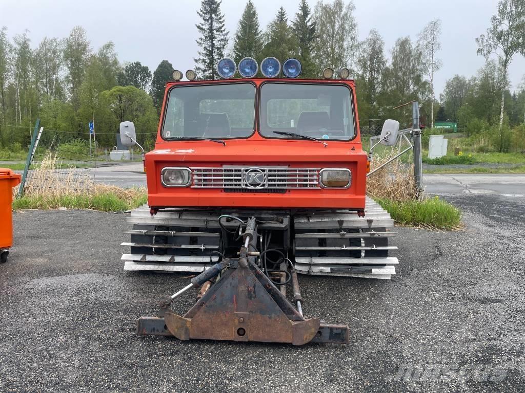 Kässbohrer PB 160D Snöplogar