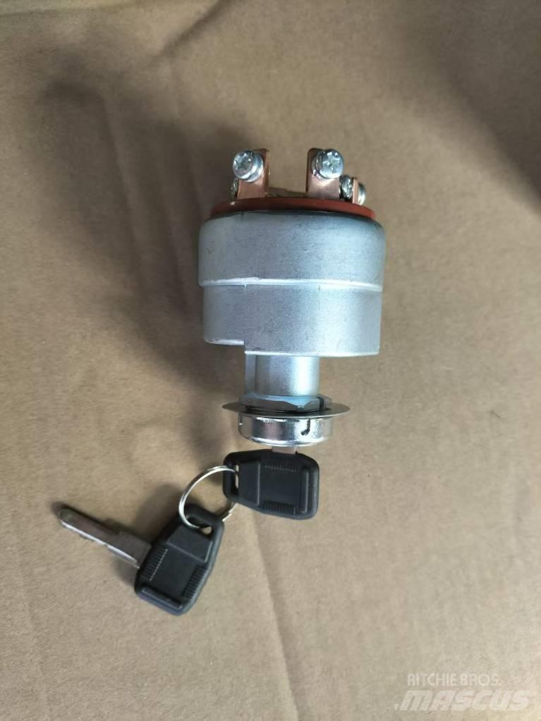 Shantui sd22 Hytter och interiör