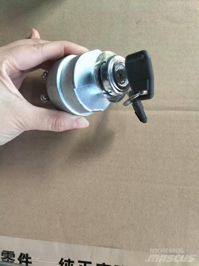 Shantui sd22 Hytter och interiör