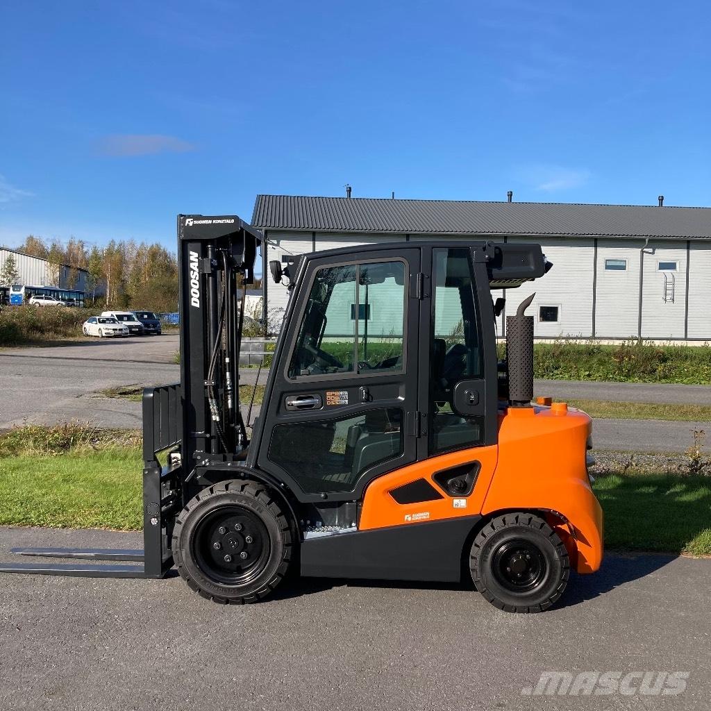 Doosan D35C-9 Diesel Dieselmotviktstruckar
