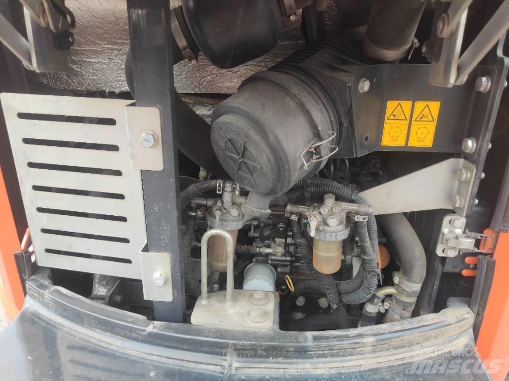 Hitachi ZX 26 U-6 Minigrävare < 7t