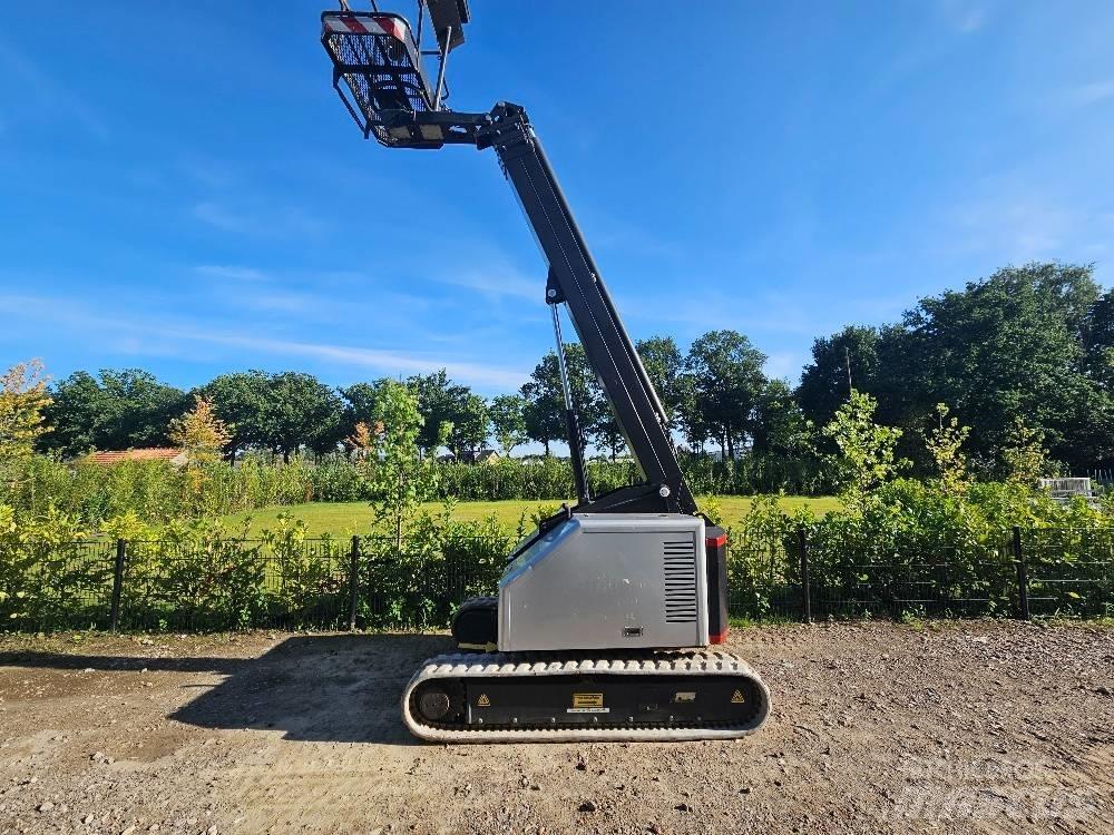 Custers Verda 12 Teleskop bomliftar
