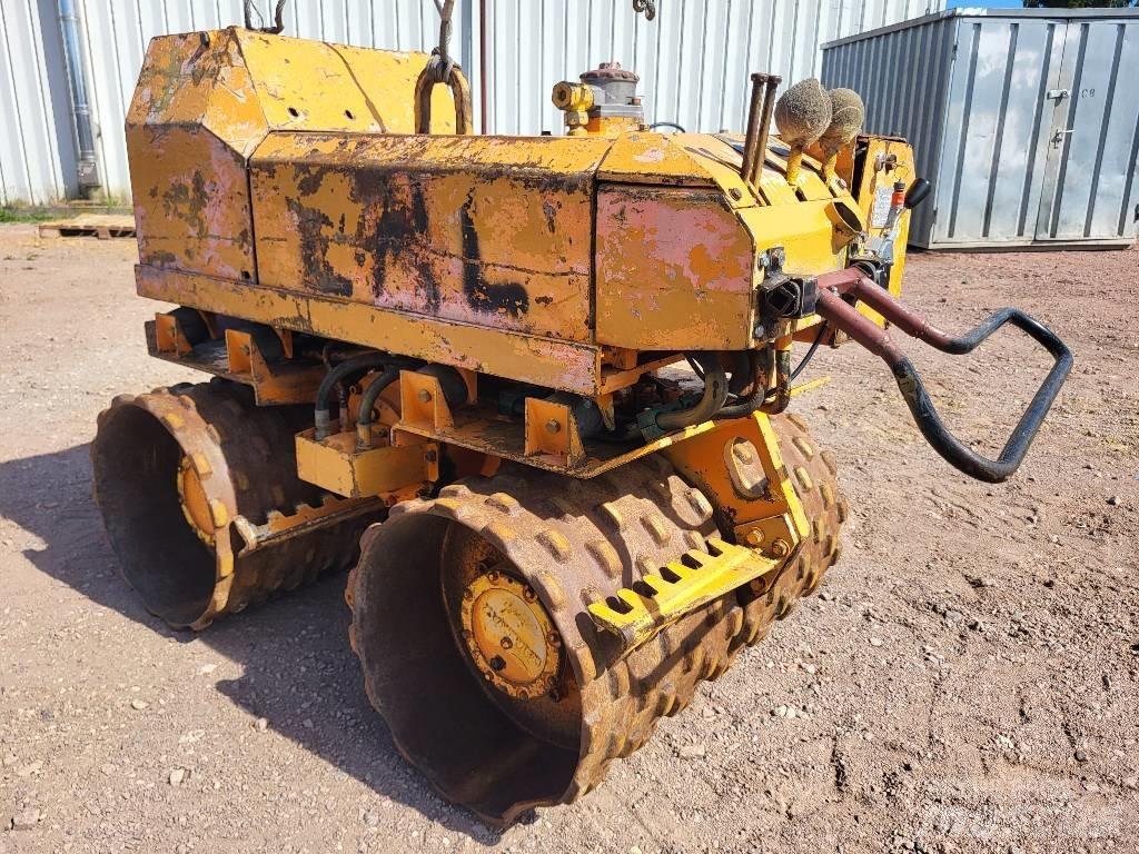 Rammax RW1403E Tvåvalsvältar