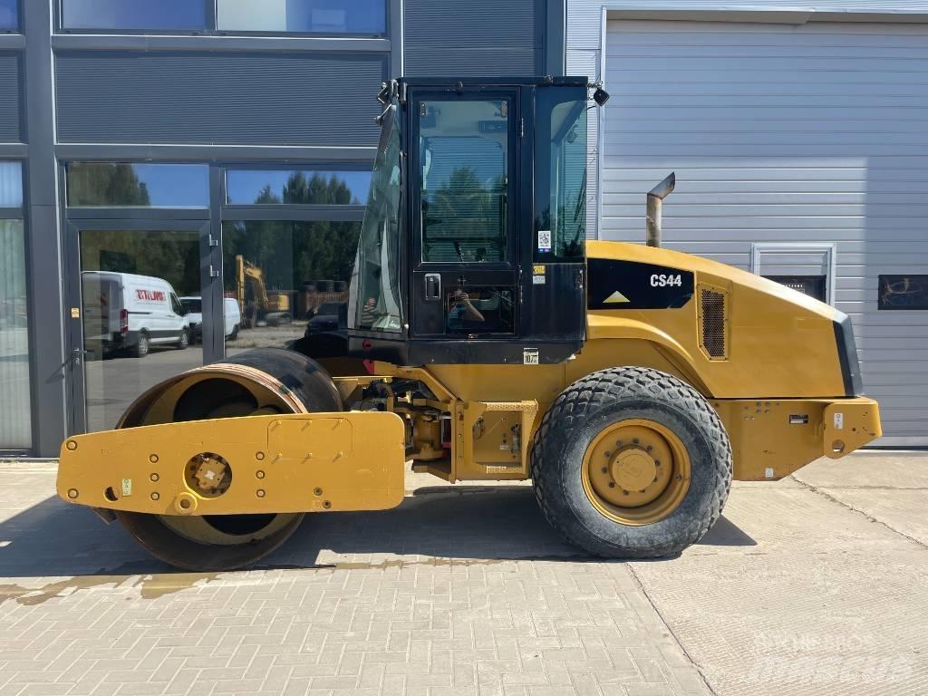 CAT CS44 Envalsvältar