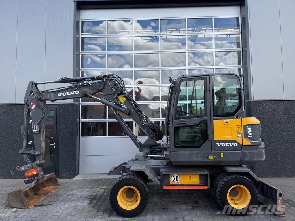 Volvo EW60E | A/C Midigrävmaskiner 7t - 12t