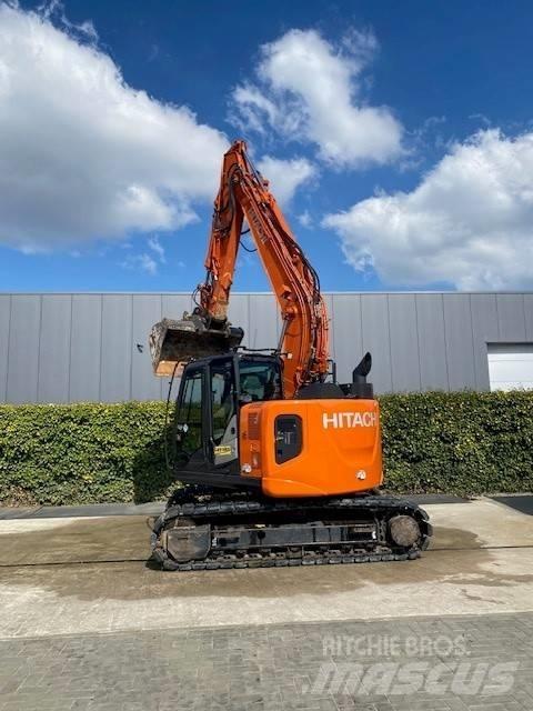 Hitachi 135US-6 Bandgrävare