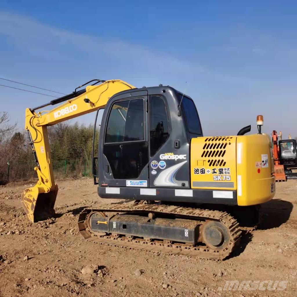 Kobelco SK75-8 Midigrävmaskiner 7t - 12t