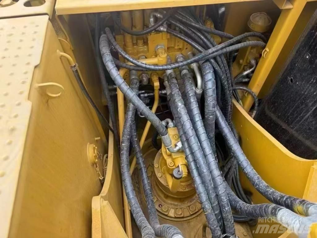 CAT 315 D L Bandgrävare