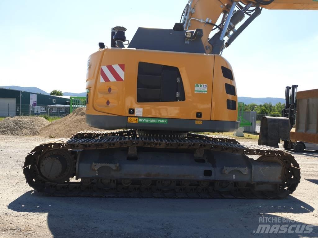 Liebherr R 926 Bandgrävare