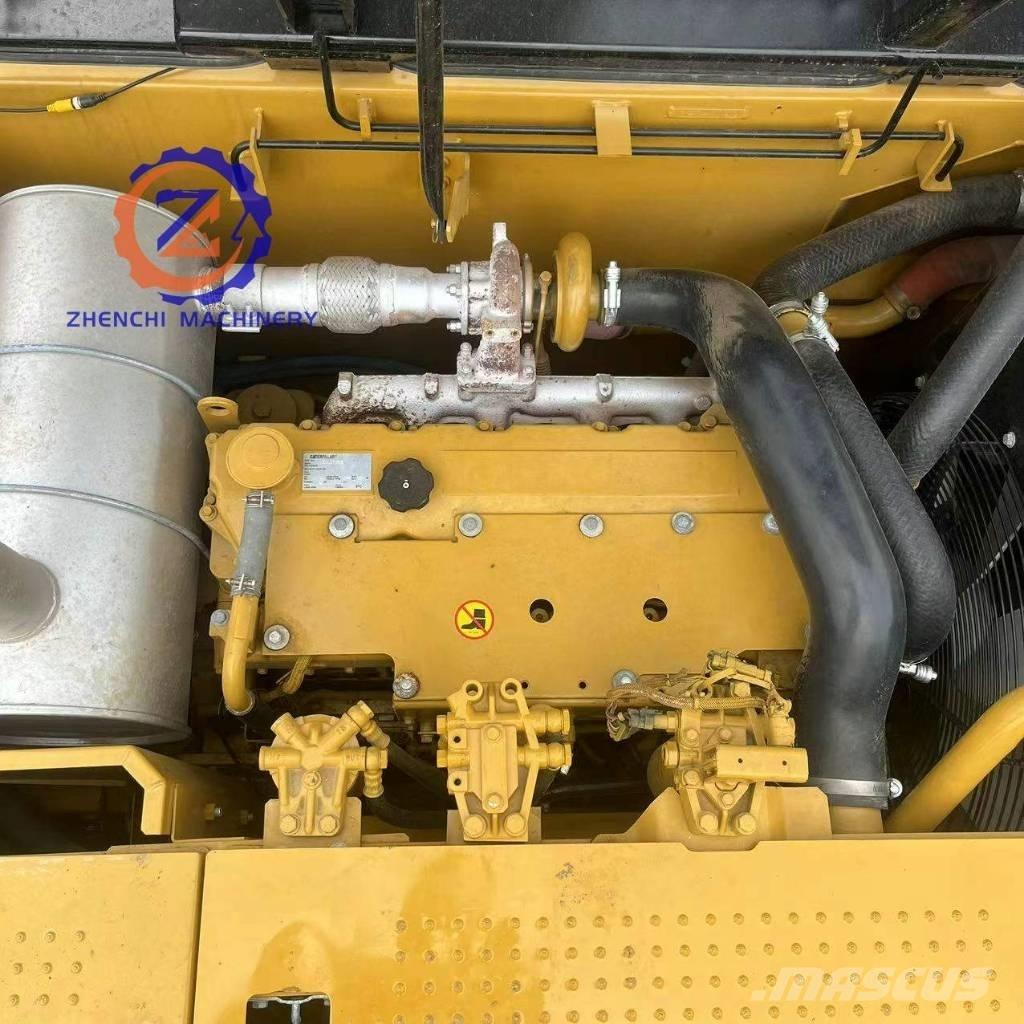 CAT 320 D2 Bandgrävare
