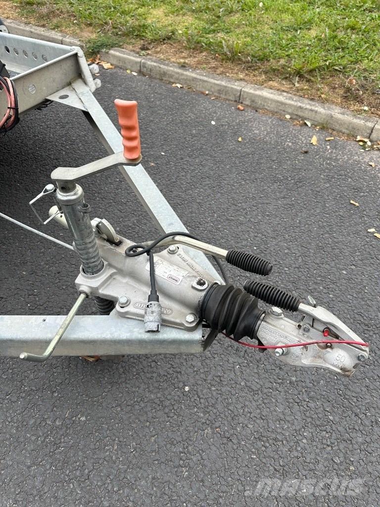  MOTIV TC3000 Personbilssläp