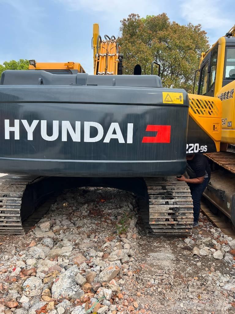 Hyundai 220LC-9S Bandgrävare