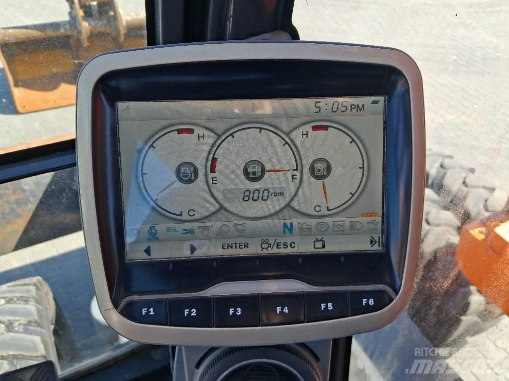 Doosan DX 140 W-3 Hjulgrävare