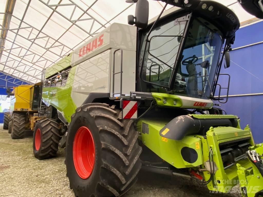 CLAAS Lexion 6900 Skördetröskor