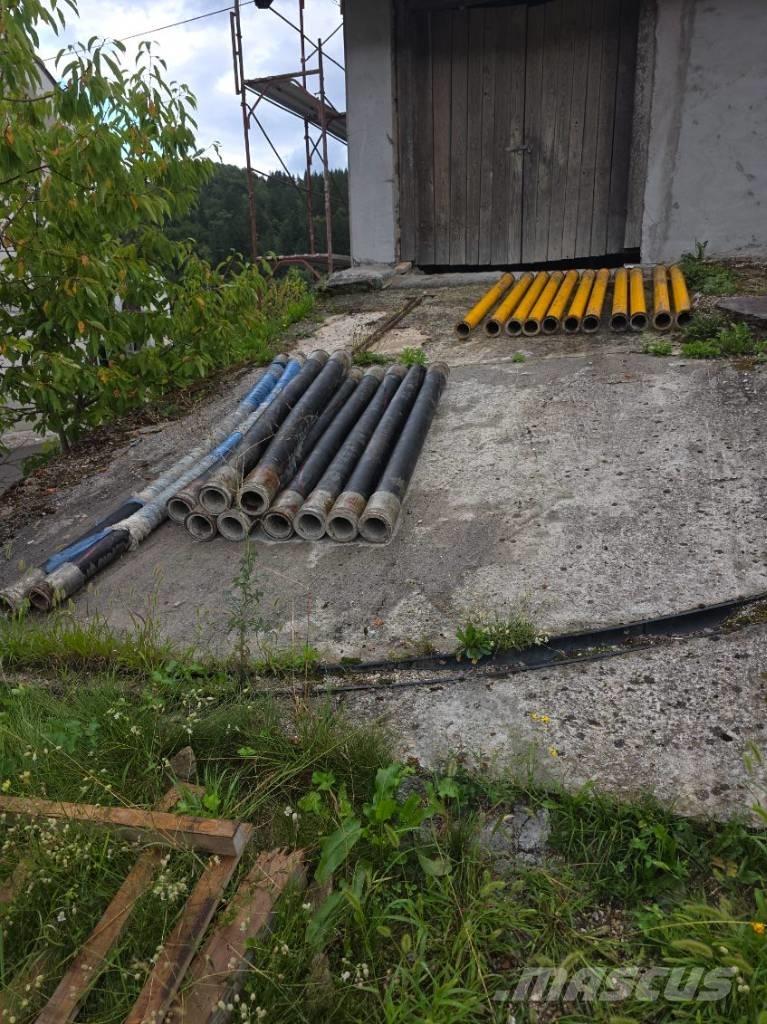  BUNKER B100D Lastbilar med betongpump
