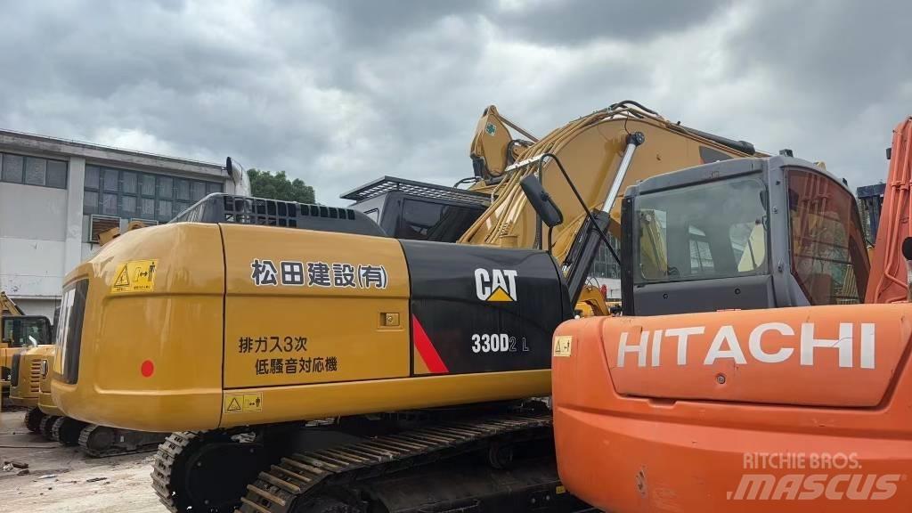 CAT CAT330D2L Midigrävmaskiner 7t - 12t