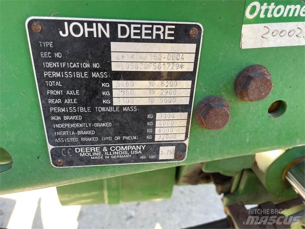 John Deere 5820 Traktorer