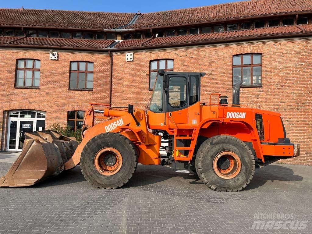 Doosan DL 300 Hjullastare