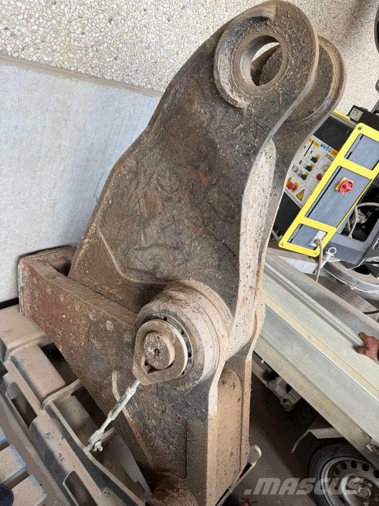 CAT MP 324 Krossar för Entreprenad