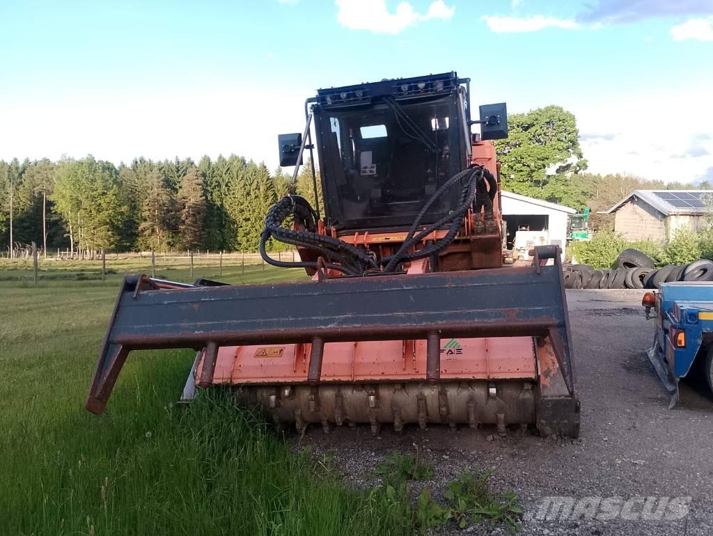 Prime Tech P 475 Skogstraktorer
