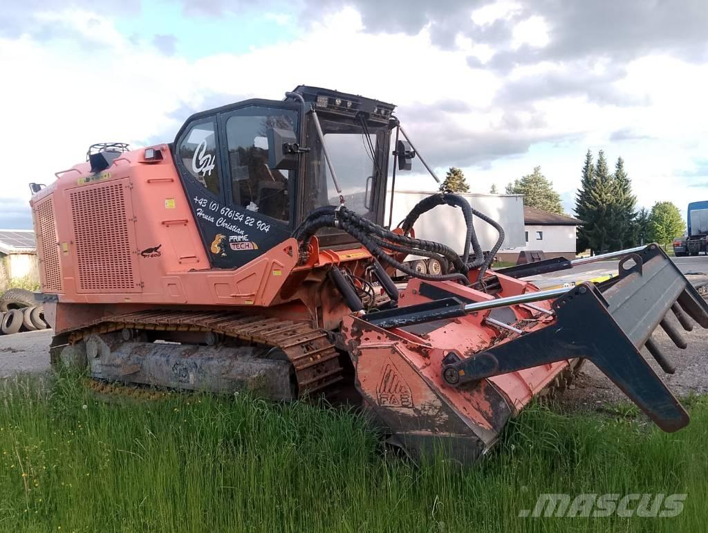 Prime Tech P 475 Skogstraktorer
