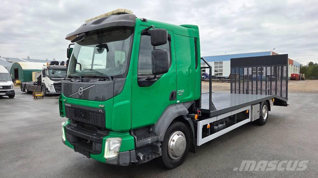 Volvo FL250 4X2 Flak-/vinschlastbilar