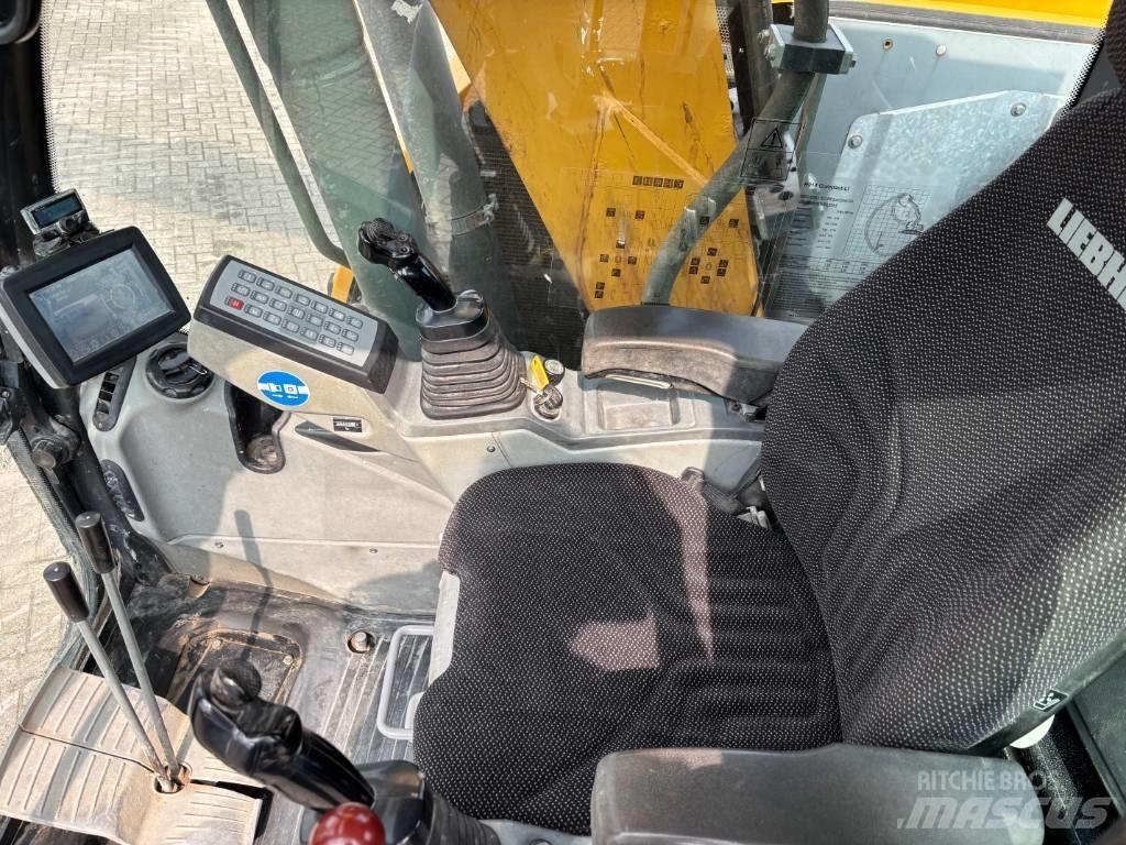 Liebherr R 914 Bandgrävare