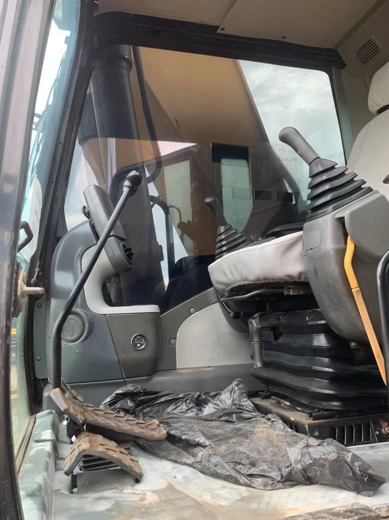 CAT 336 D L Bandgrävare