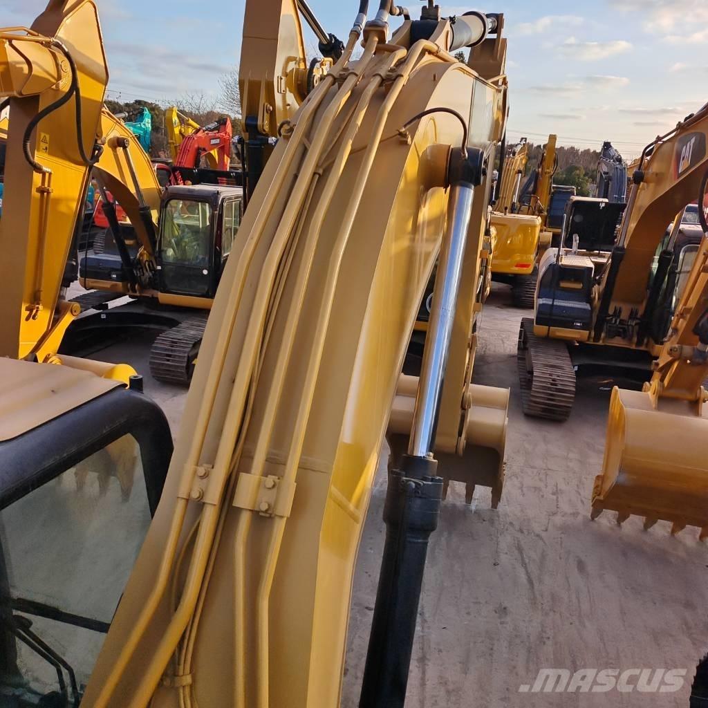 CAT 320 D Bandgrävare