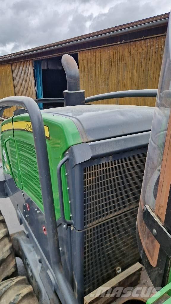 John Deere 1270 G Skördare