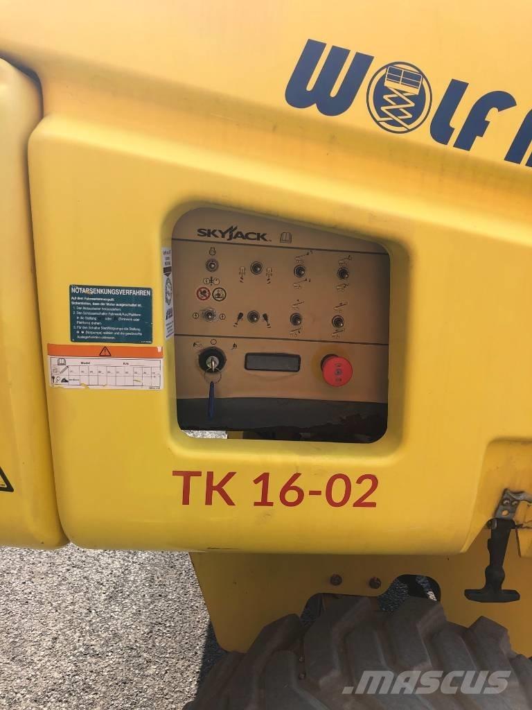 SkyJack SJ 45 T Teleskop bomliftar