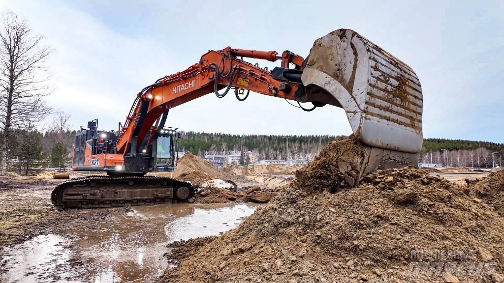 Hitachi ZX530LCH-7 Bandgrävare