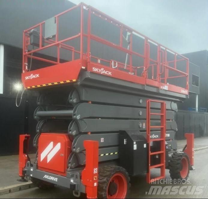 SkyJack SJ9664RT Saxliftar