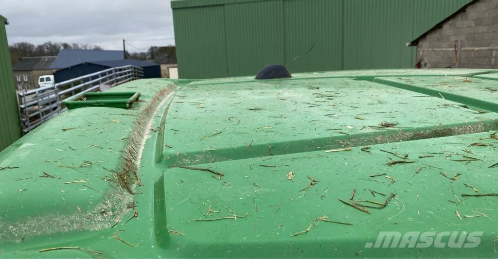 John Deere 6120R Traktorer
