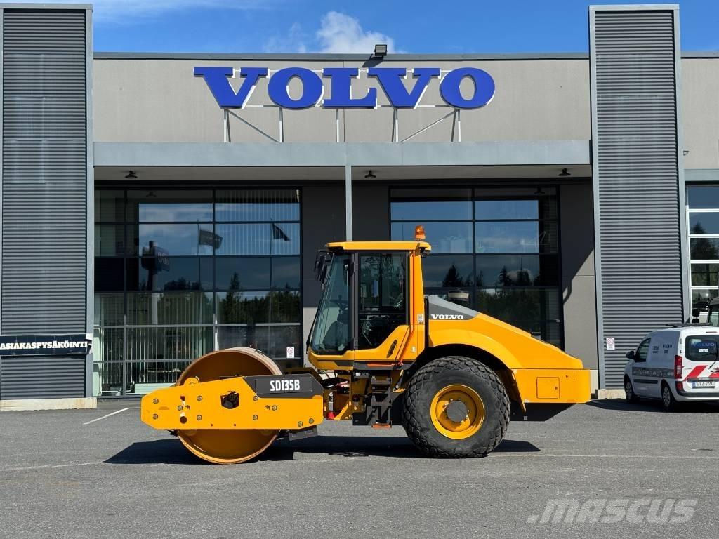 Volvo SD 135 B Envalsvältar