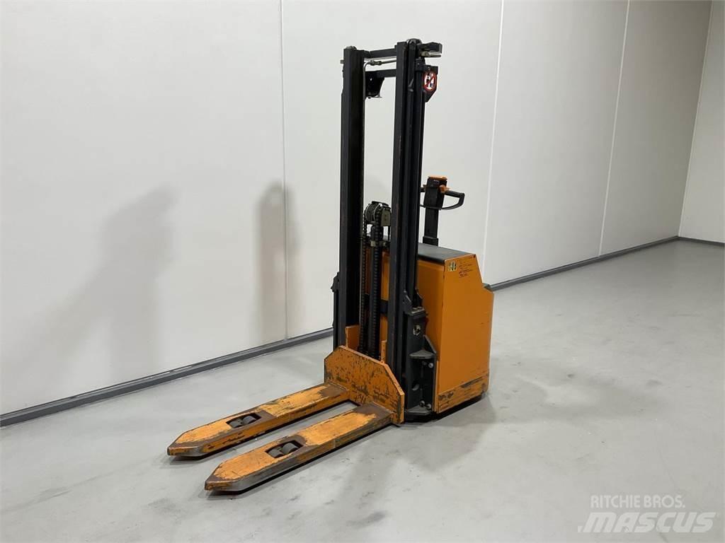 Still EGV-S13 Staplare