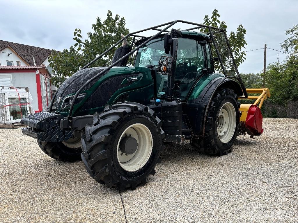 Valtra T 174 Traktorer