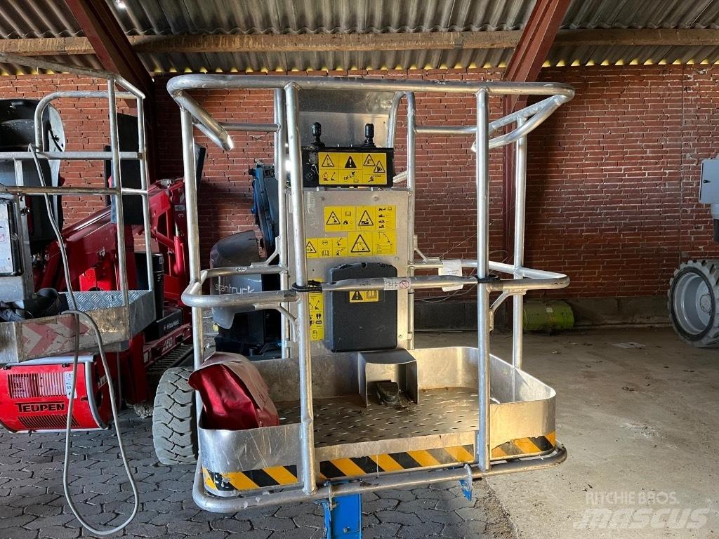 Genie Z 33/18 Bomliftar
