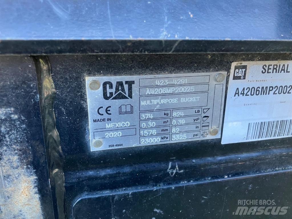 CAT 262 D Kompaktlastare