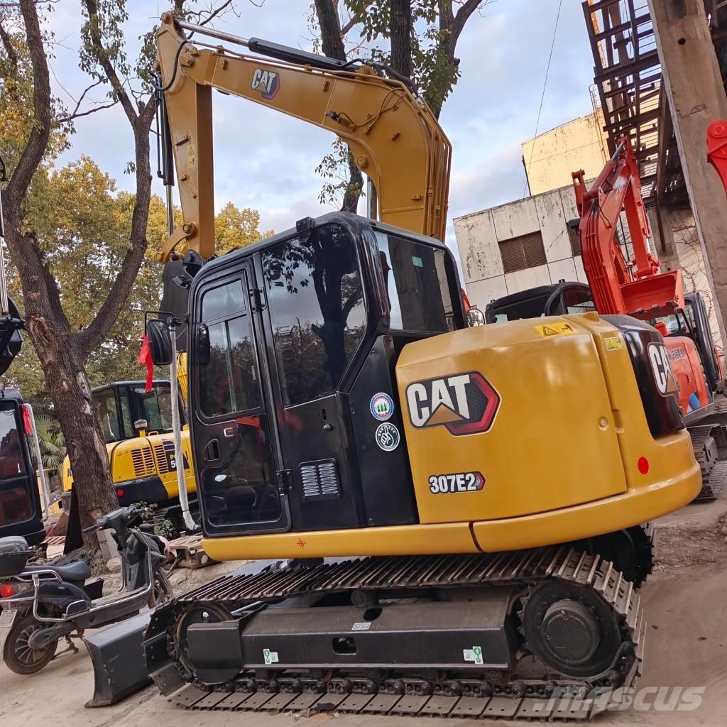 CAT 307 E Bandgrävare