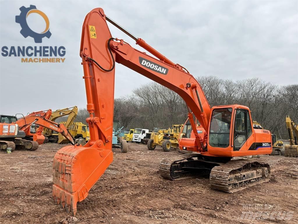 Doosan DH 220 Bandgrävare