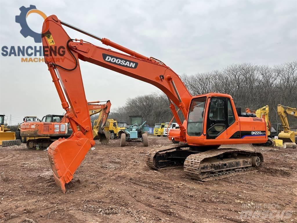 Doosan DH 220 Bandgrävare