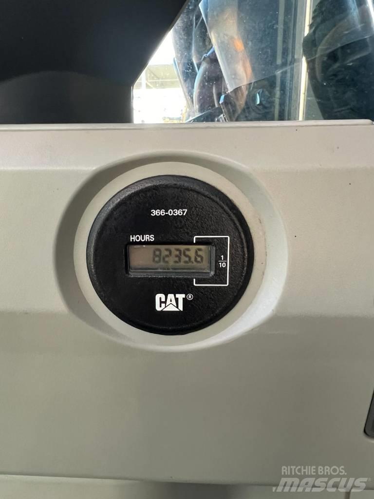 CAT 320 EL Bandgrävare
