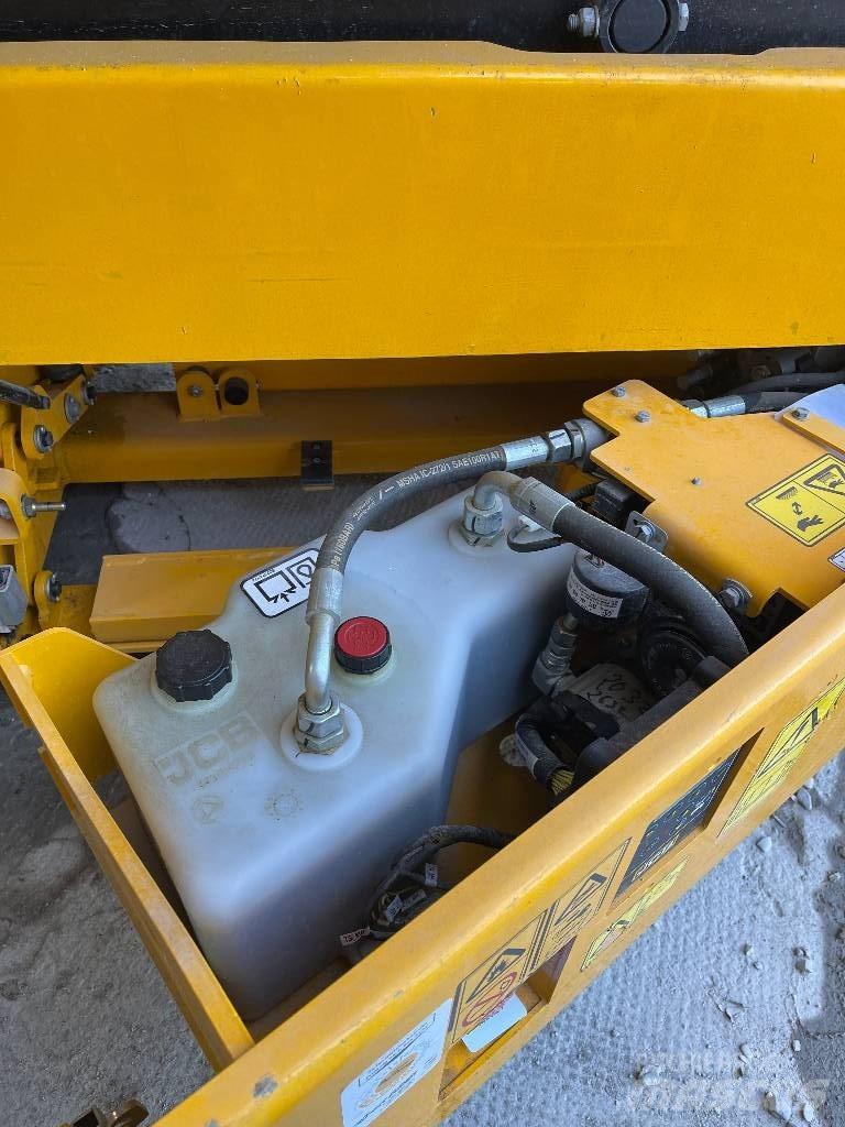JCB S 2032 E Saxliftar