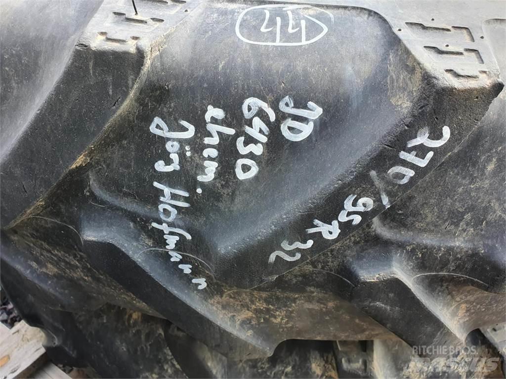 BKT 270/95R32 x2 Däck, hjul och fälgar